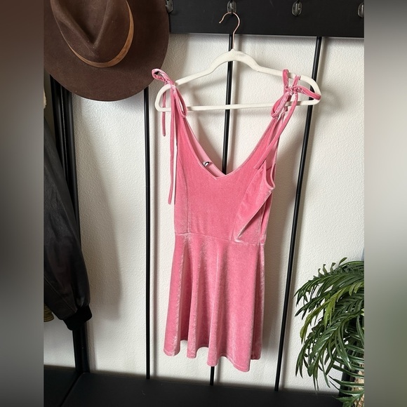 & Other Stories pink velvet holiday bow skater mini dress fit flare party - Picture 5 of 5